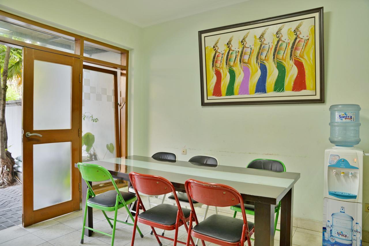 Zen Rooms Cipedes Tengah Bandung Exterior foto