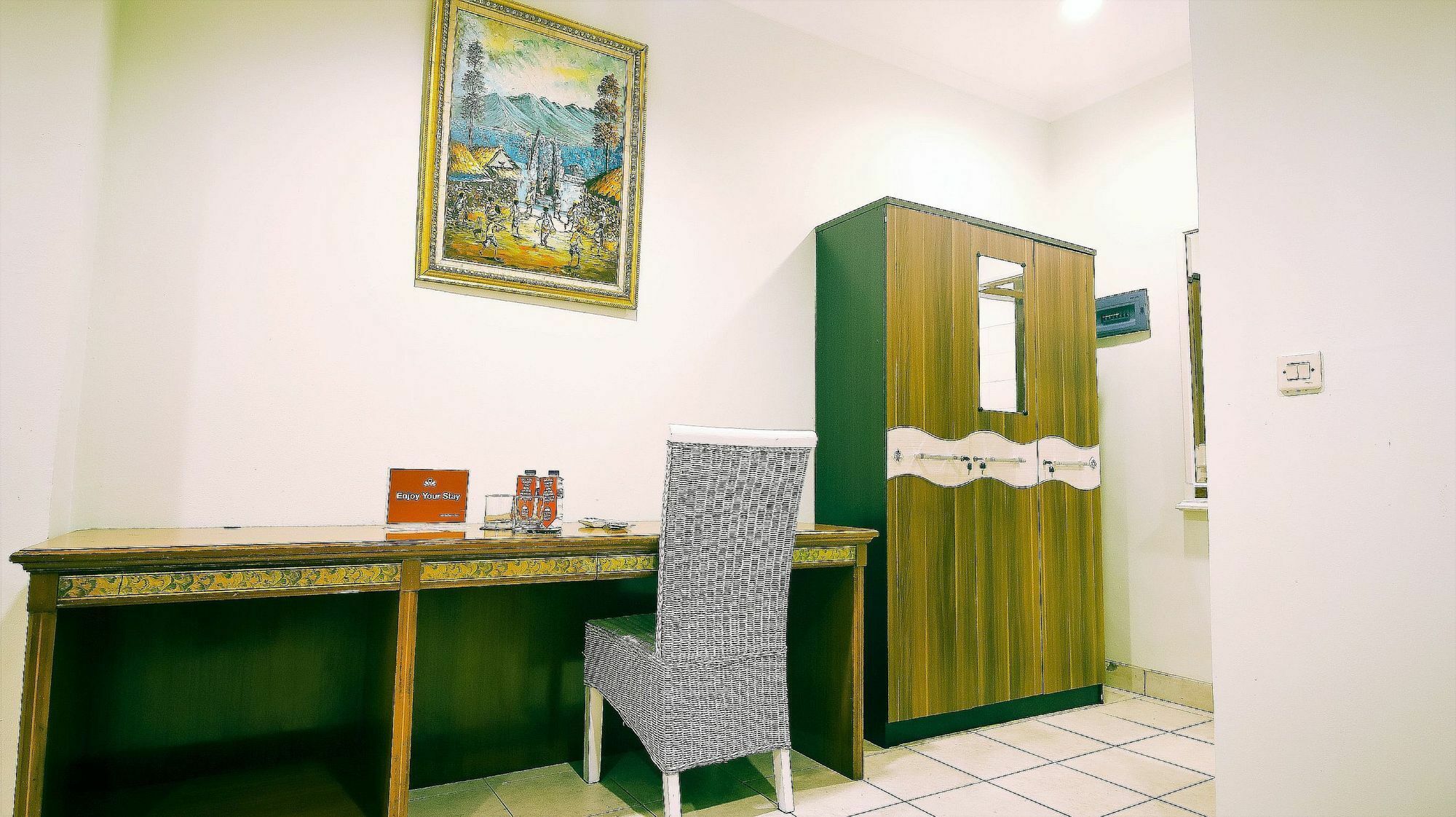 Zen Rooms Cipedes Tengah Bandung Exterior foto