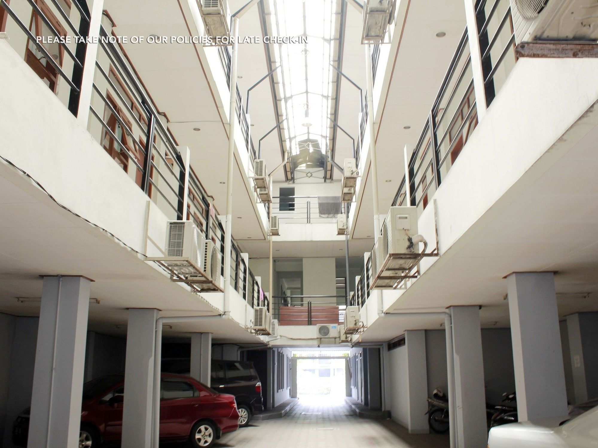 Zen Rooms Cipedes Tengah Bandung Exterior foto